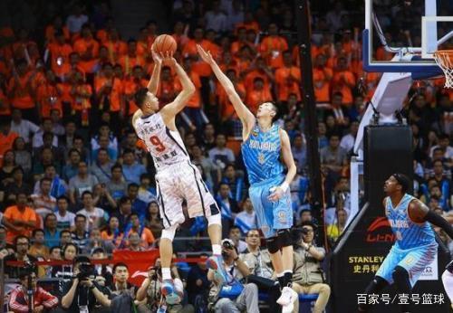 少年足球的 少年足球的