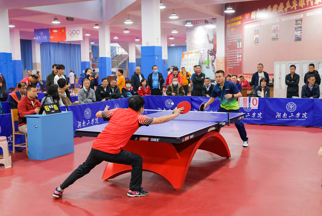 养年轻球员 养年轻球员