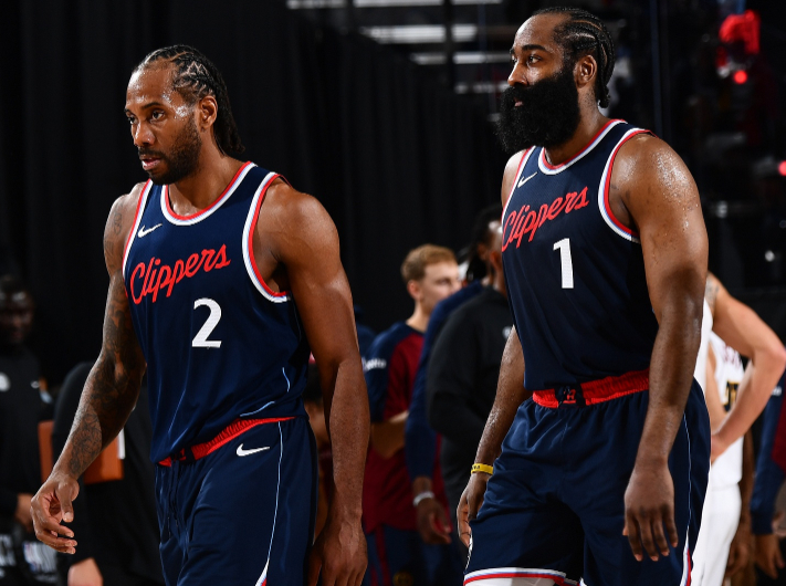 乱科隆持球 乱科隆持球